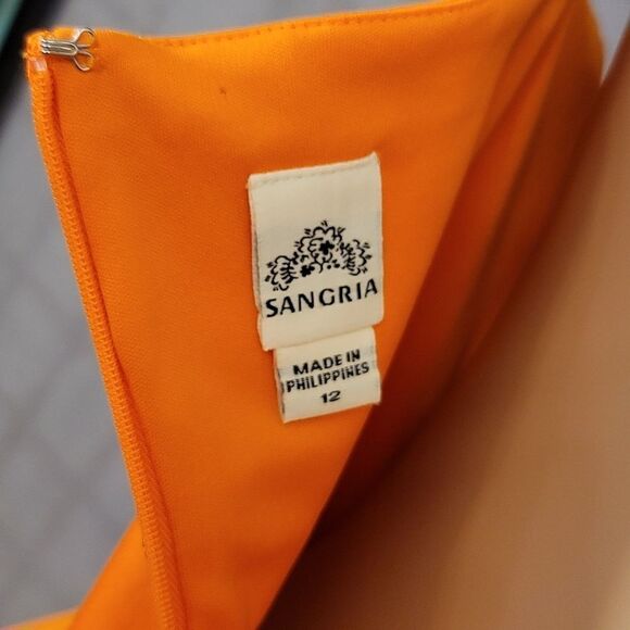 BRAND NEW SANGRIA BANDAGE V-NECK SLEEVELESS SHEATH DRESS - Picture 7 of 14